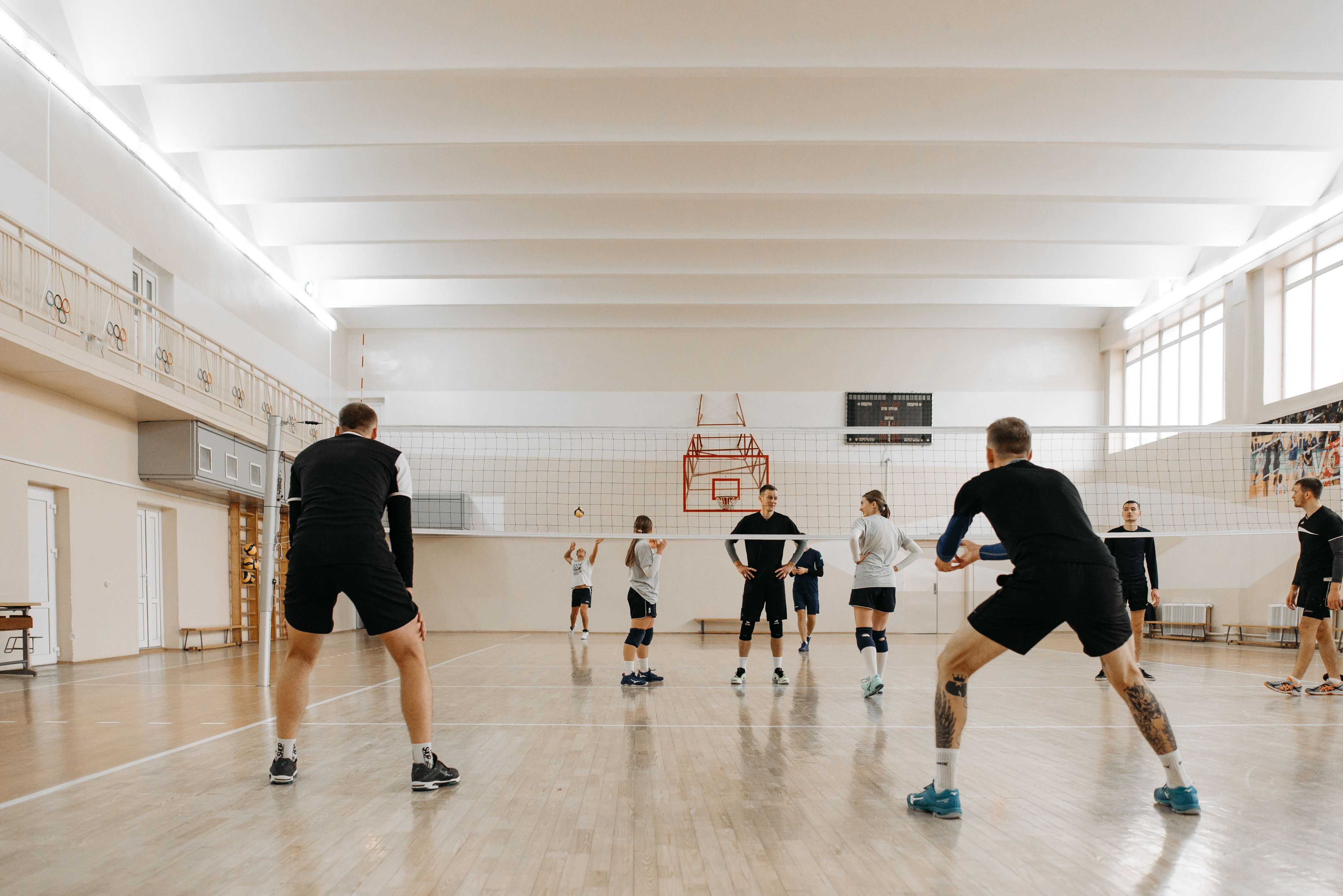 Dove giocare quando piove: campi coperti e indoor in Italia