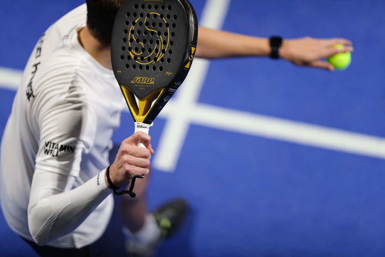 Quanto tempo serve per imparare le basi del padel partendo da zero?