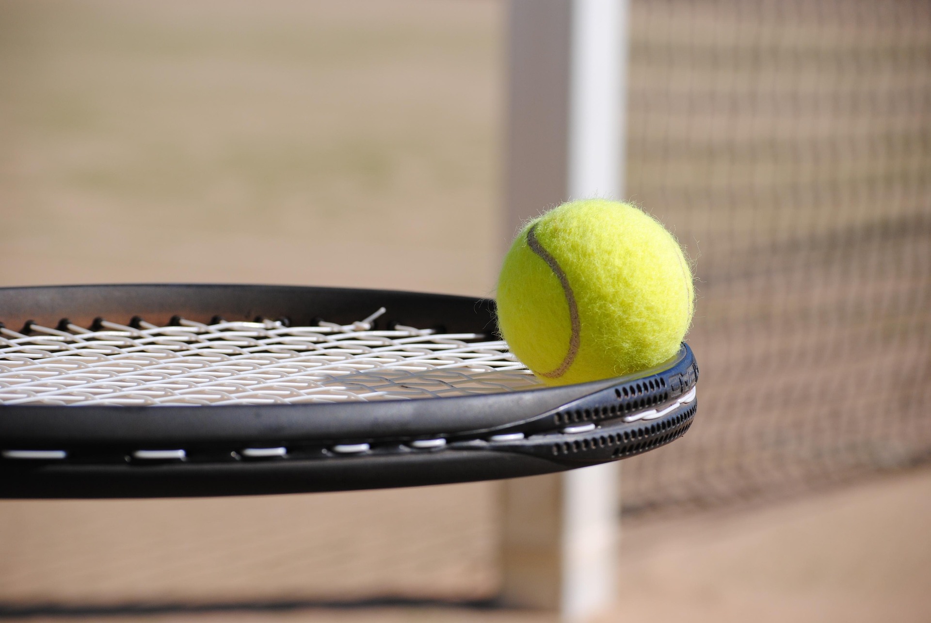 Come scegliere la tensione delle corde della racchetta da tennis